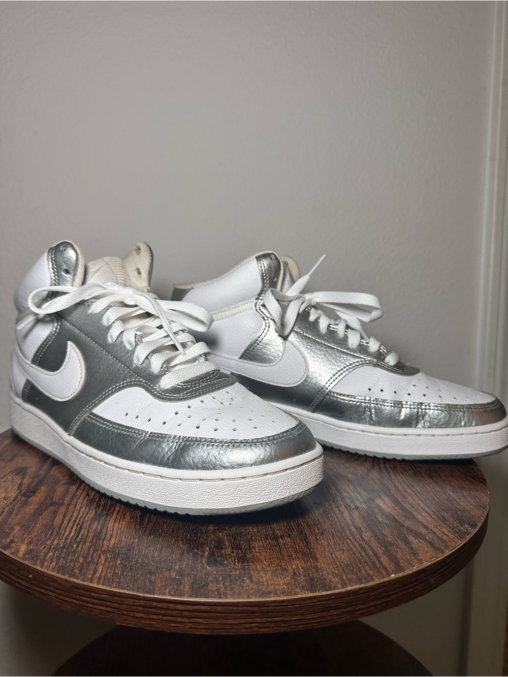 Nike Woman’s Court Vision Low-Top Sneakers in White and Silver Metallic 9.5